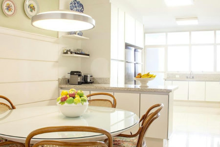 Apartamento à venda com 3 quartos, sendo 2 suítes, em Alto da Boa Vista, São Paulo, SP