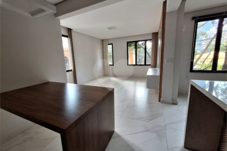 Apartamento à venda com 2 quartos em Jardim das Acácias, São Paulo, SP