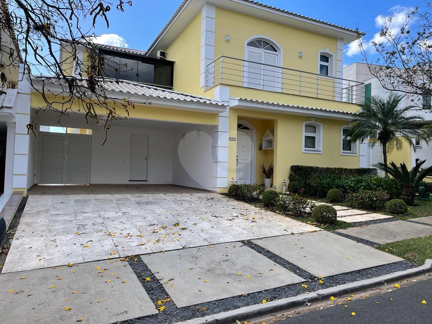 Casa à venda com 3 suítes no condomínio Angelo Vial, Sorocaba - SP