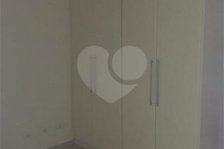 Sobrado à venda com 3 quartos, sendo 1 suíte, em Vila Galvão, Guarulhos, SP