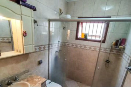 Casa à venda com 3 quartos, sendo 1 suíte,  em Vila Morse, São Paulo, SP