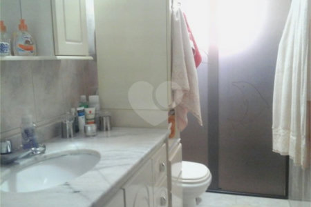 Casa à venda com 3 quartos, sendo 1 suíte,  em Santo Amaro, São Paulo, SP