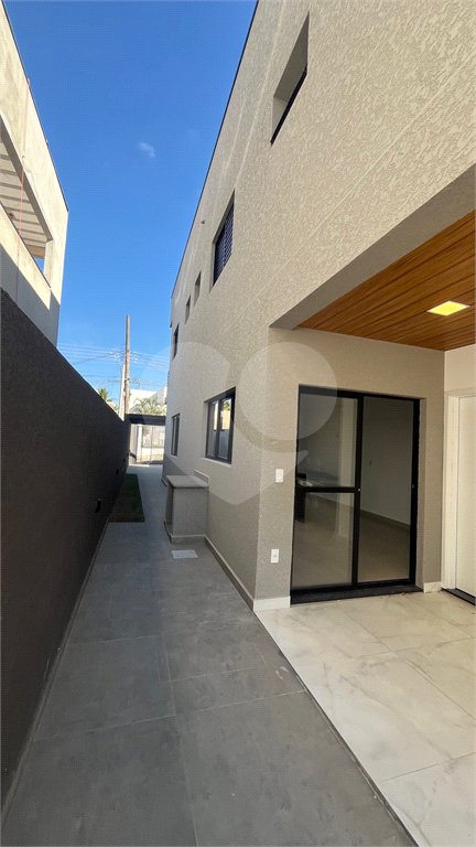 Casa à venda ou para alugar com 3 suítes em Nova Gardênia, Atibaia, SP