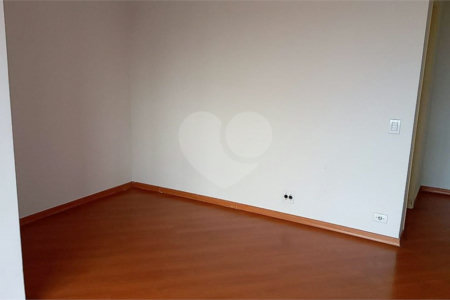 Apartamento à venda com 2 quartos em Vila Mazzei, São Paulo, SP