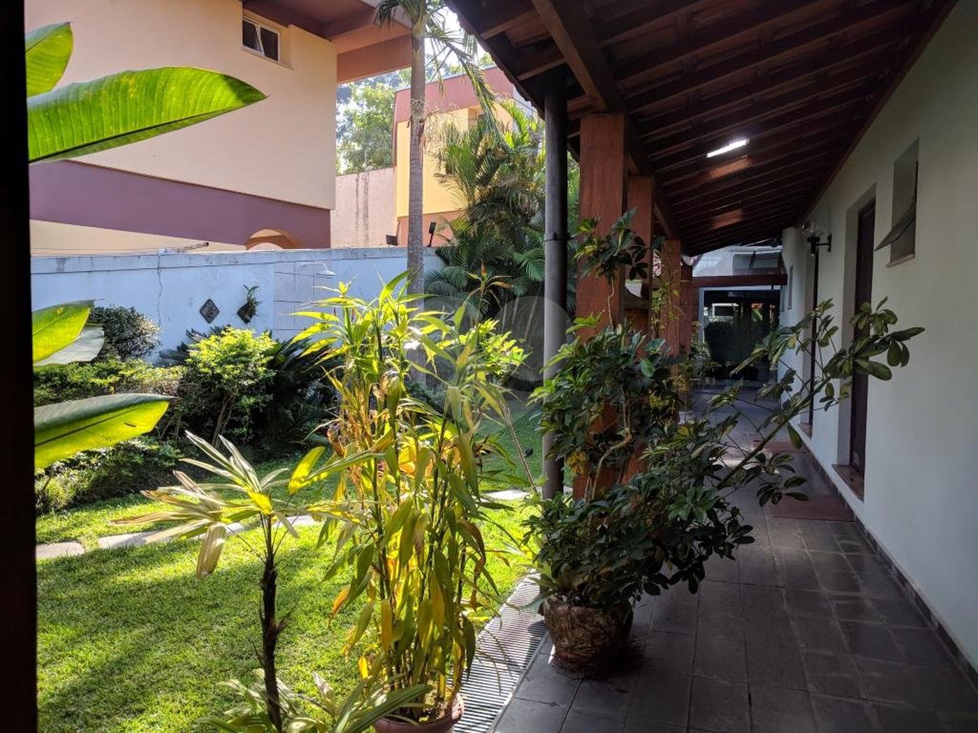 Sobrado à venda ou para alugar com 5 quartos, sendo 3 suítes, em Jardim Marajoara, São Paulo, SP