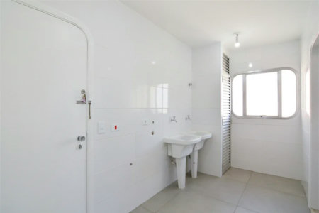 Apartamento à venda com 4 quartos, sendo 2 suítes, em Brooklin Paulista, São Paulo, SP