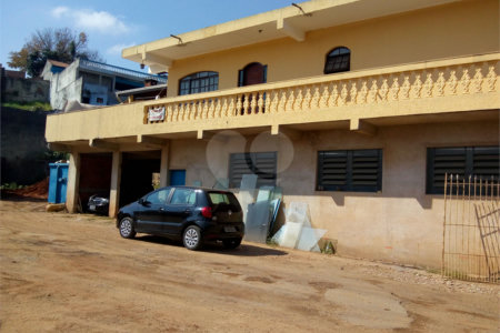 Casa à venda com 3 quartos em Vila Brasileira, Mogi das Cruzes, SP