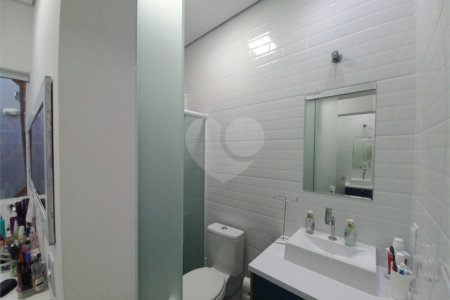 Casa à venda com 2 quartos, sendo 1 suíte, no condomínio Horto Florestal Villagio, Sorocaba - SP