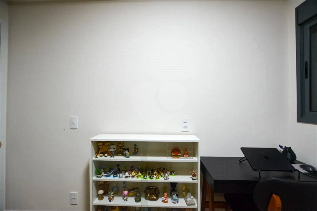 Apartamento à venda com 2 quartos, sendo 1 suíte, em Ferreira, São Paulo, SP