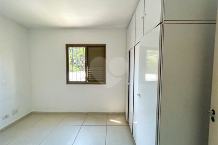Apartamento à venda com 3 quartos, sendo 1 suíte,  em Planalto Paulista, São Paulo, SP