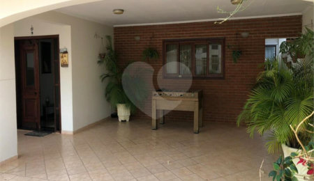 Casa à venda com 3 suítes em Parque Campolim, Sorocaba, SP