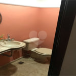Casa à venda com 5 quartos, sendo 3 suítes, no condomínio Recanto das Flores, Indaiatuba - SP