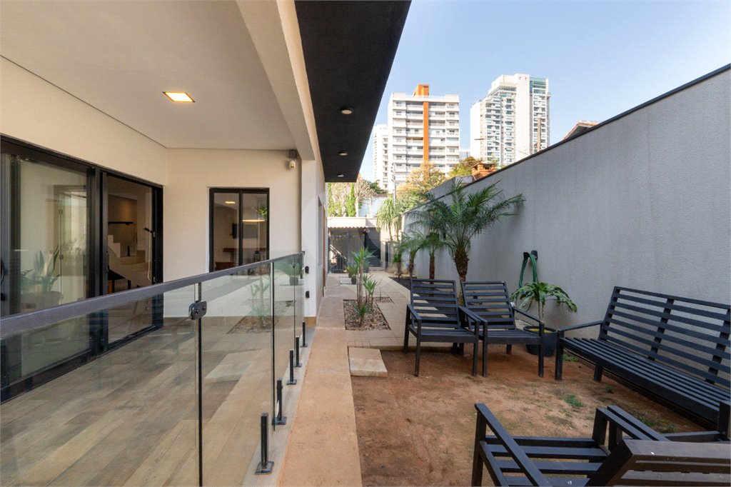 Casa de Vila à venda com 3 suítes em Brooklin Paulista, São Paulo, SP