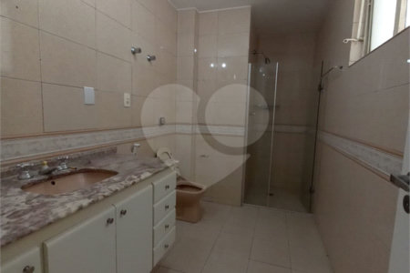 Apartamento à venda com 3 quartos, sendo 1 suíte, em Pinheiros, São Paulo, SP