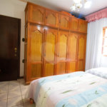 Sobrado à venda com 5 quartos, sendo 1 suíte,  em Jardim Villaça, São Roque, SP