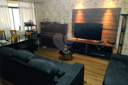 Casa à venda com 3 quartos, sendo 2 suítes, em Vila Mazzei, São Paulo, SP