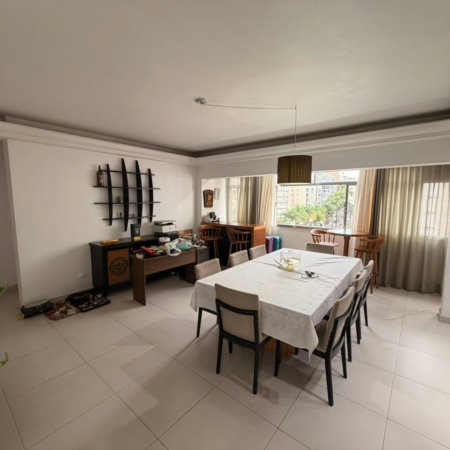 Apartamento com 3 dormitórios à venda, 156 m² por R$ 700.000,00 - Gonzaga - Santos/SP