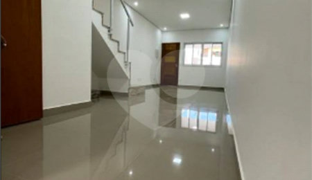 Sobrado à venda com 3 quartos, sendo 1 suíte, em Jardim Catanduva, São Paulo, SP
