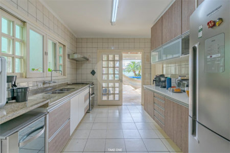 Casa à venda com 4 suítes no condomínio Vinhas da Vista Alegre - Lado Sede, Vinhedo - SP