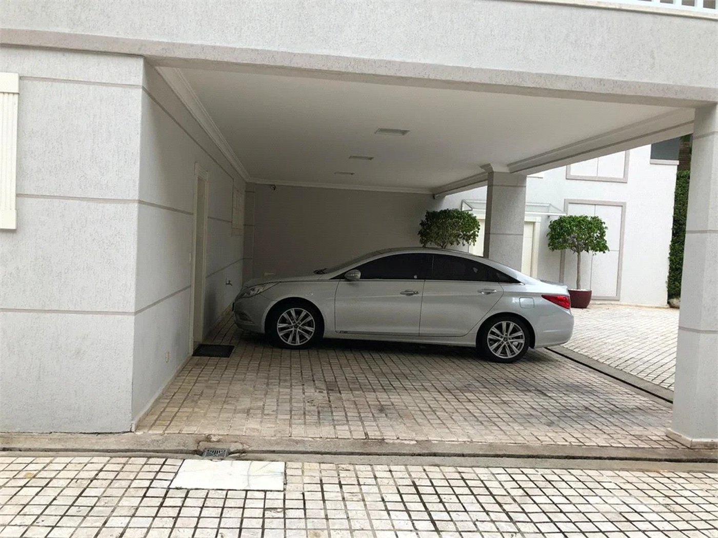 Casa à venda com 4 quartos, sendo 6 suítes, em Fazenda Morumbi, São Paulo, SP