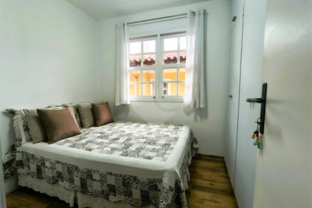 Casa à venda com 3 quartos, sendo 1 suíte, no condomínio Vila Panamericana, São Paulo - SP