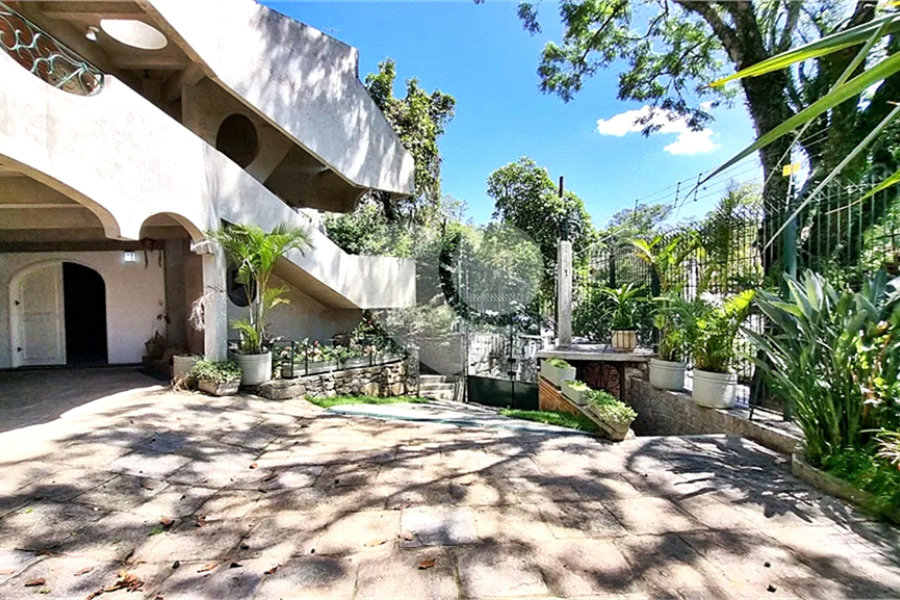 Casa à venda ou para alugar com 3 suítes em Tremembé, São Paulo, SP