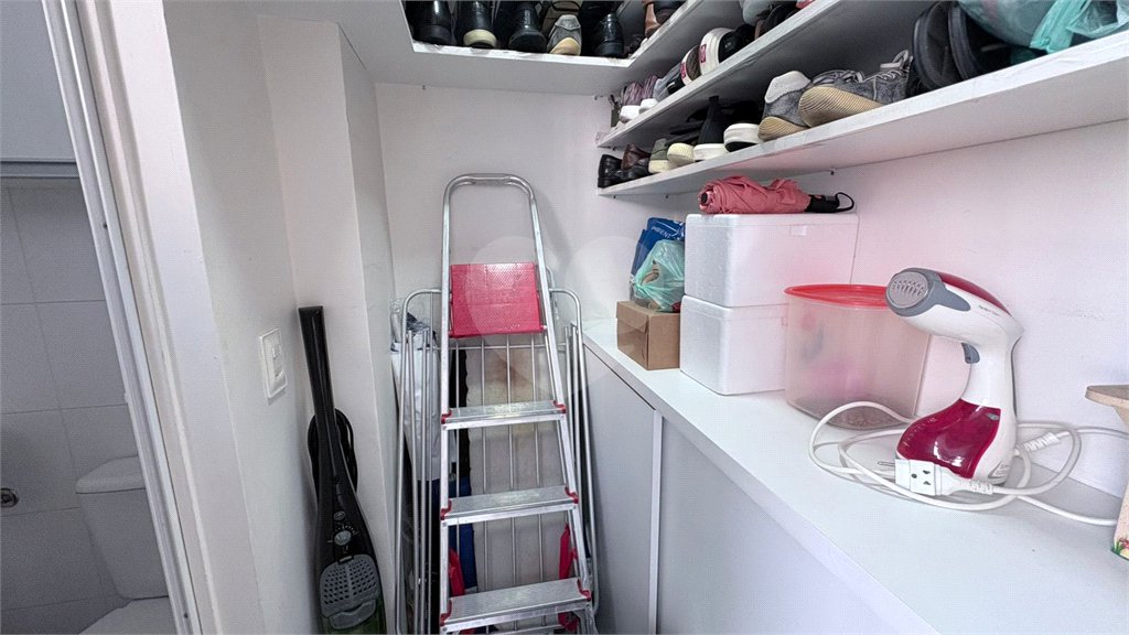 Apartamento à venda com 2 quartos, sendo 1 suíte,  em Vila Isabel, Rio de Janeiro, RJ