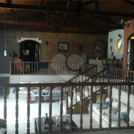Casa à venda com 3 quartos, sendo 1 suíte, em Vila Santista, Atibaia, SP