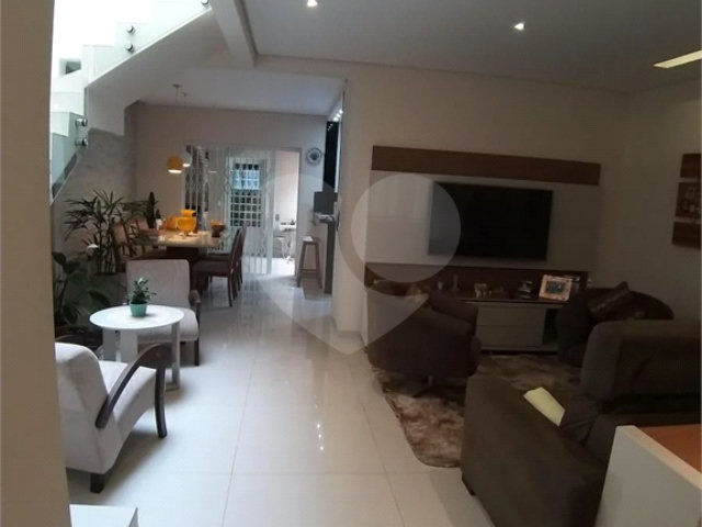 Casa à venda com 3 quartos, sendo 1 suíte,  em Saúde, São Paulo, SP