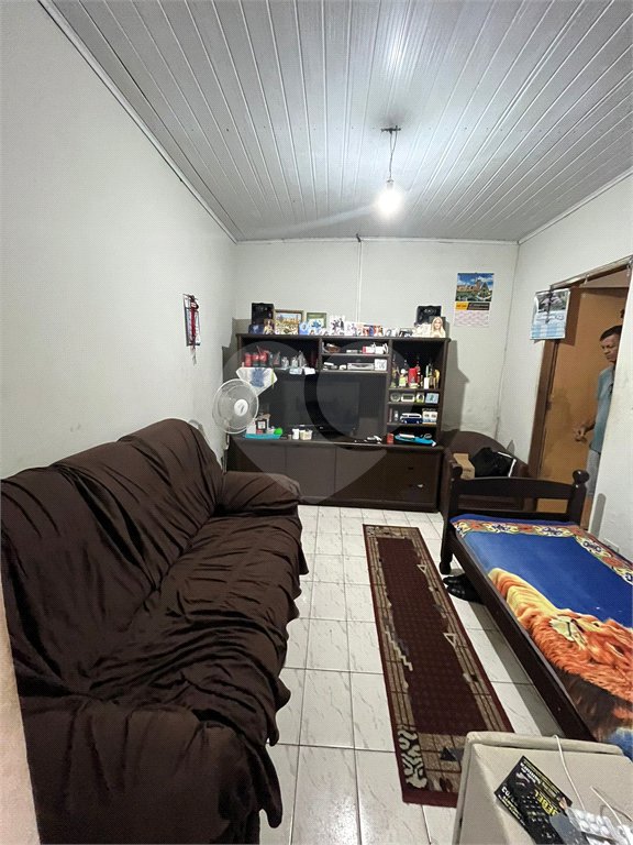 Casa à venda com 2 quartos em Santa Teresinha, São Paulo, SP