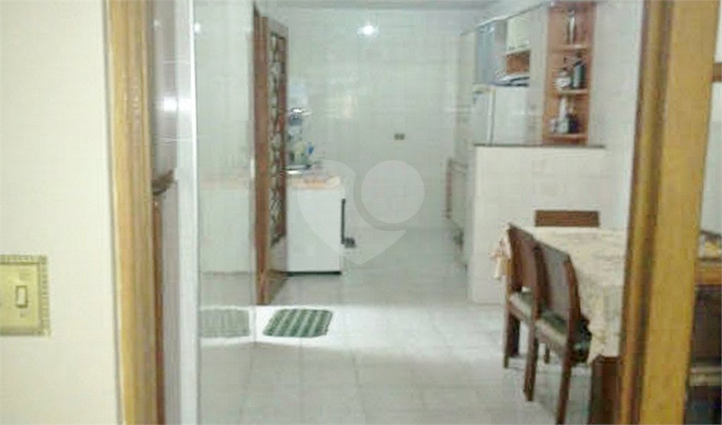 Casa Térrea de Vila - 2 Quartos / 2 Vagas - metrô Alto do Ipiranga