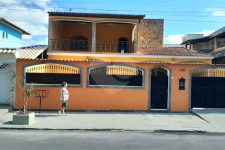 Casa à venda com 3 quartos, sendo 1 suíte, em Campo Grande, Rio de Janeiro, RJ