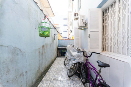 Apartamento com 2 dormitórios à venda, 65 m² por R$ 410.000,00 - Embaré - Santos/SP