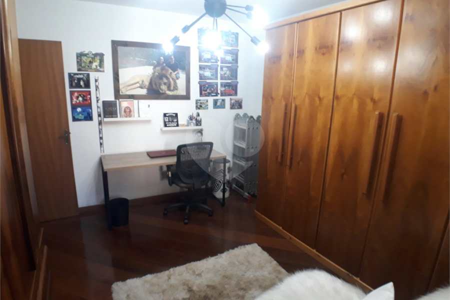 Casa Térrea à venda com 6 quartos, sendo 2 suítes, em Limão, São Paulo, SP