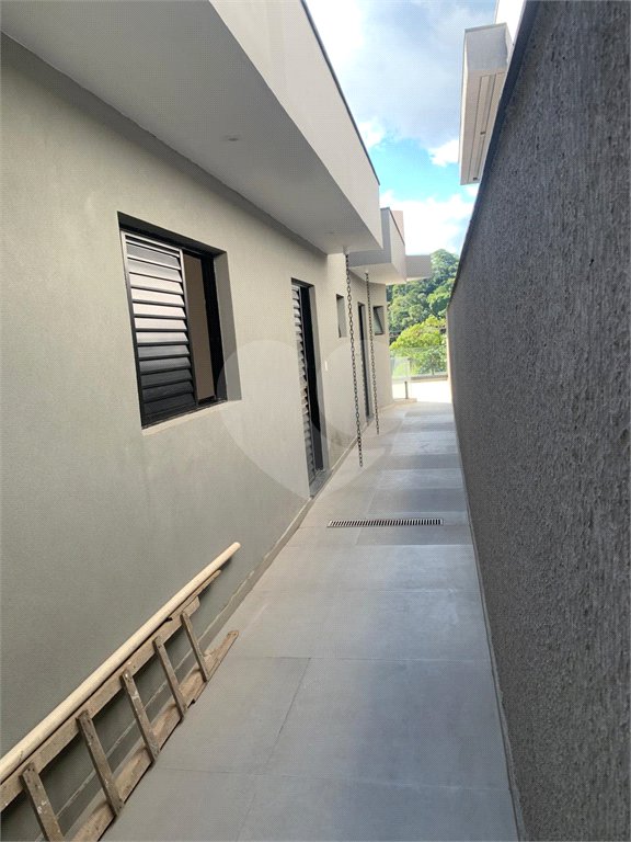 Casa à venda com 3 suítes em Aruã, Mogi das Cruzes, SP