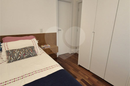 Apartamento à venda com 3 suítes em Santa Teresinha, São Paulo, SP