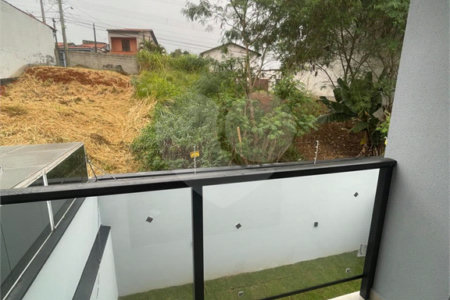 Sobrado à venda com 3 quartos, sendo 1 suíte, em Villa Di Cesar, Mogi das Cruzes, SP