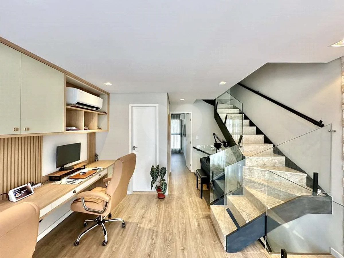 Triplex 2 sts + escritório (3ª suíte - reversível)