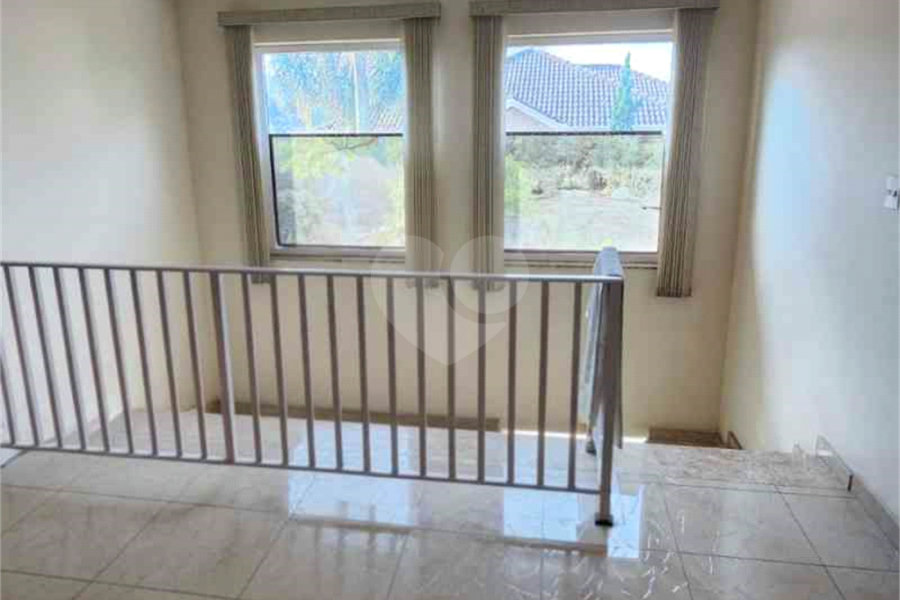 Casa à venda com 3 suítes no condomínio Quinta de Santo Antônio, São Paulo - SP