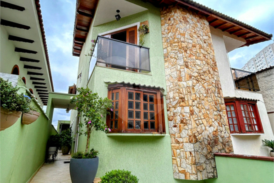 Sobrado à venda com 3 quartos, sendo 1 suíte, em Santana, São Paulo, SP