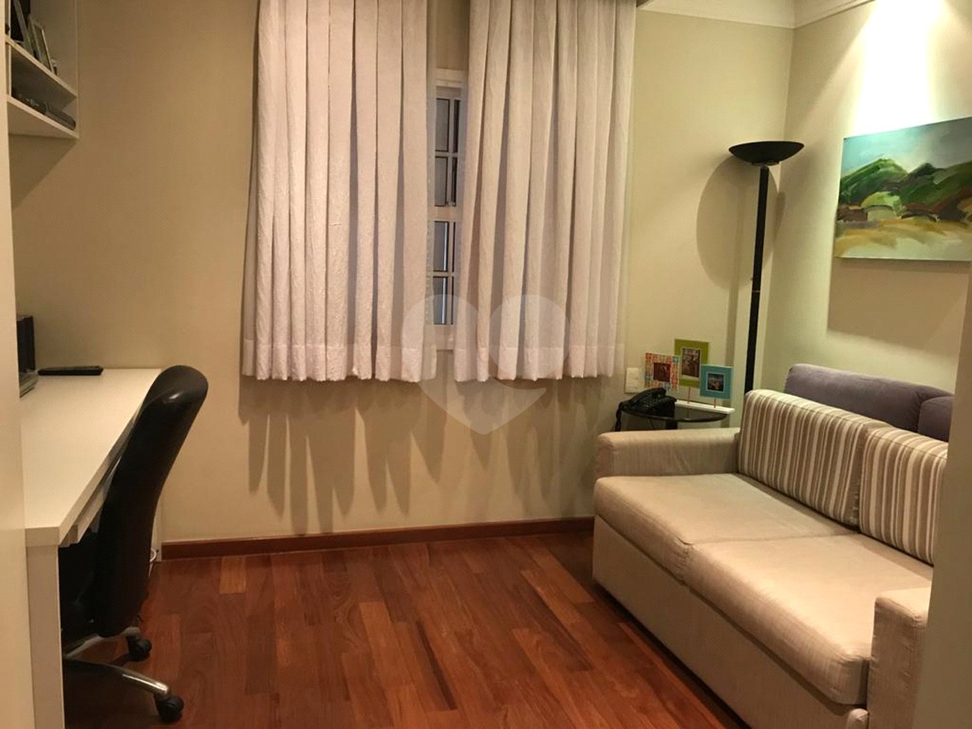 Casa à venda com 2 suítes no condomínio Vilagio Viccino, São Paulo - SP