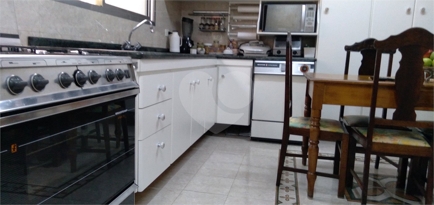 Sobrado à venda com 3 quartos, sendo 1 suíte, em Santana, São Paulo, SP