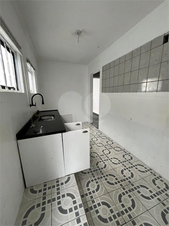 Casa à venda com 3 quartos em Conjunto Habitacional São Sebastião, Mogi das Cruzes, SP