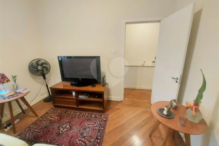 Sobrado à venda com 3 quartos, sendo 2 suítes, em Vila Pompéia, São Paulo, SP