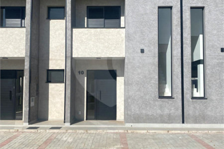 Casa a Venda no Condominio Vila Ilha de Creta em Valinhos - SP