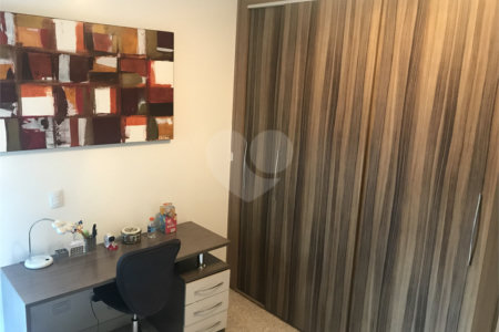 Sobrado à venda com 3 quartos, sendo 1 suíte, em Jardim Petrópolis, São Paulo, SP