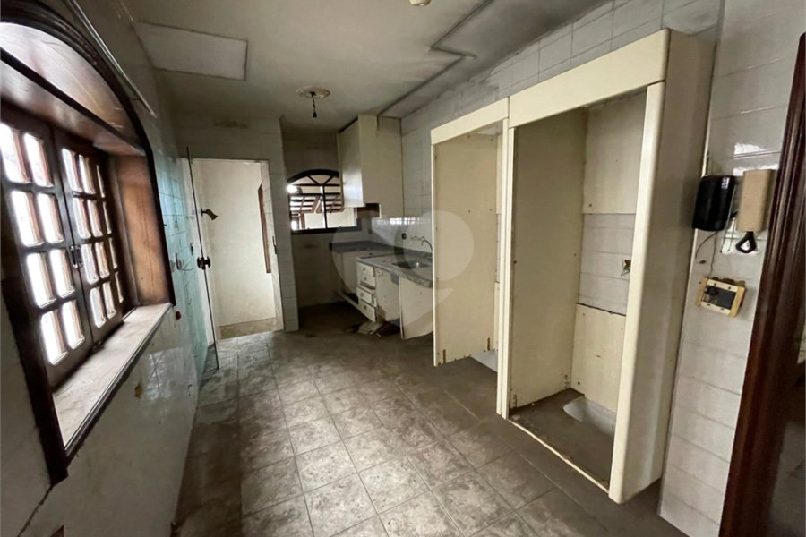 Sobrado à venda com 3 quartos, sendo 2 suítes, em Vila Rosalia, Guarulhos, SP