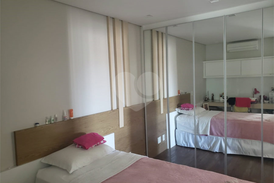 Apartamento à venda com 5 suítes em Imirim, São Paulo, SP
