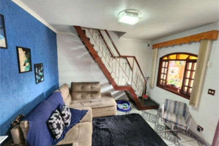 Casa à venda com 3 quartos, sendo 1 suíte, em Jardim Eusonia, Guarulhos, SP