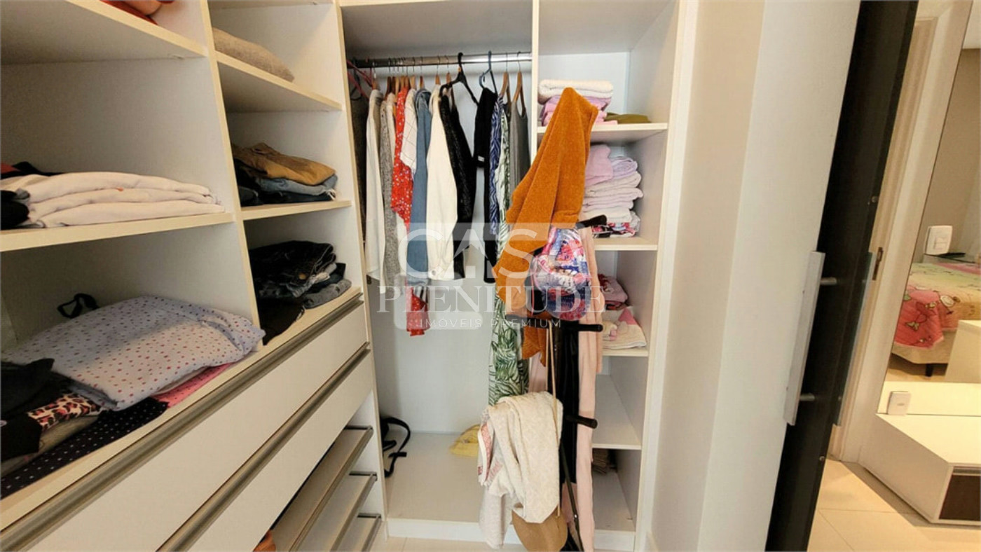 Casa em condomínio à venda com 4 suítes em Ibiti Royal Park, Sorocaba, SP